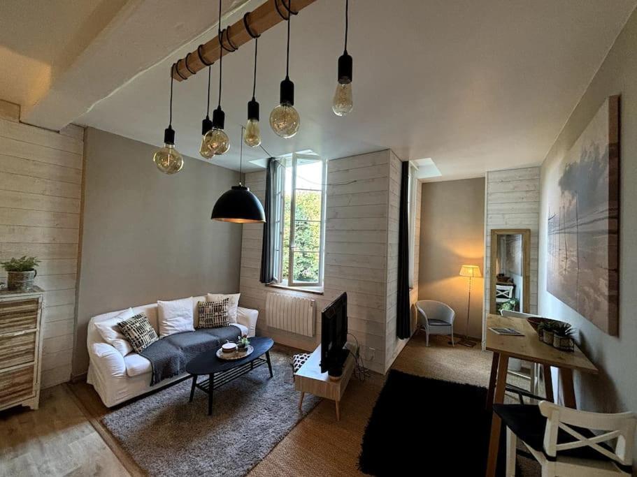 Apartment In Downtown Bordeaux Luaran gambar